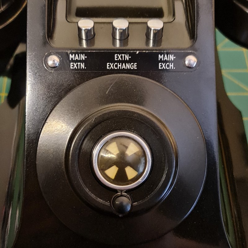 n2140a.jpg (12604 bytes)