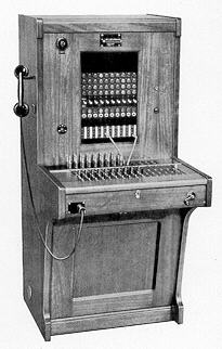 n325.jpg (14453 bytes)